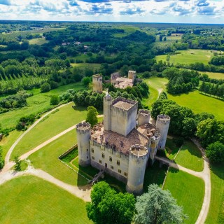 chateau-roquetaillade-agence-les-conteurs-drone.jpg